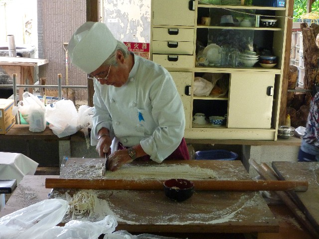2011091702